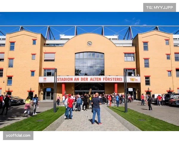 记者手记:在基辅,一场足球赛如何暂时抚平战争创伤